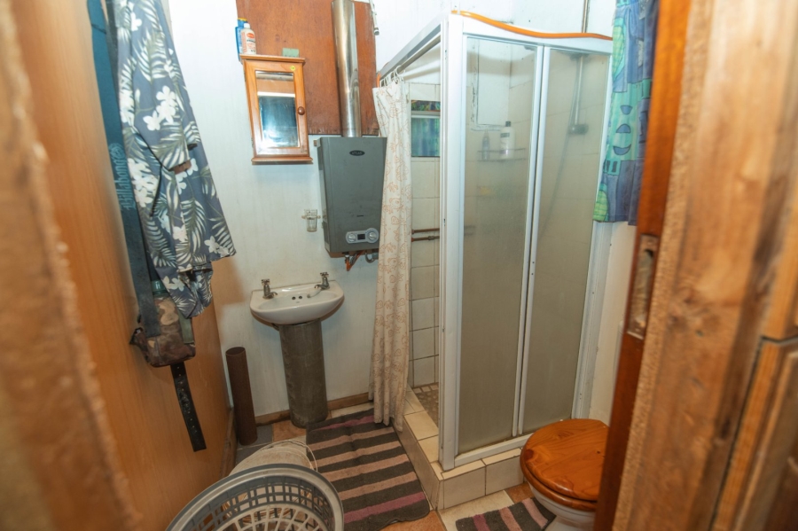 6 Bedroom Property for Sale in Bluewater Bay Eastern Cape
